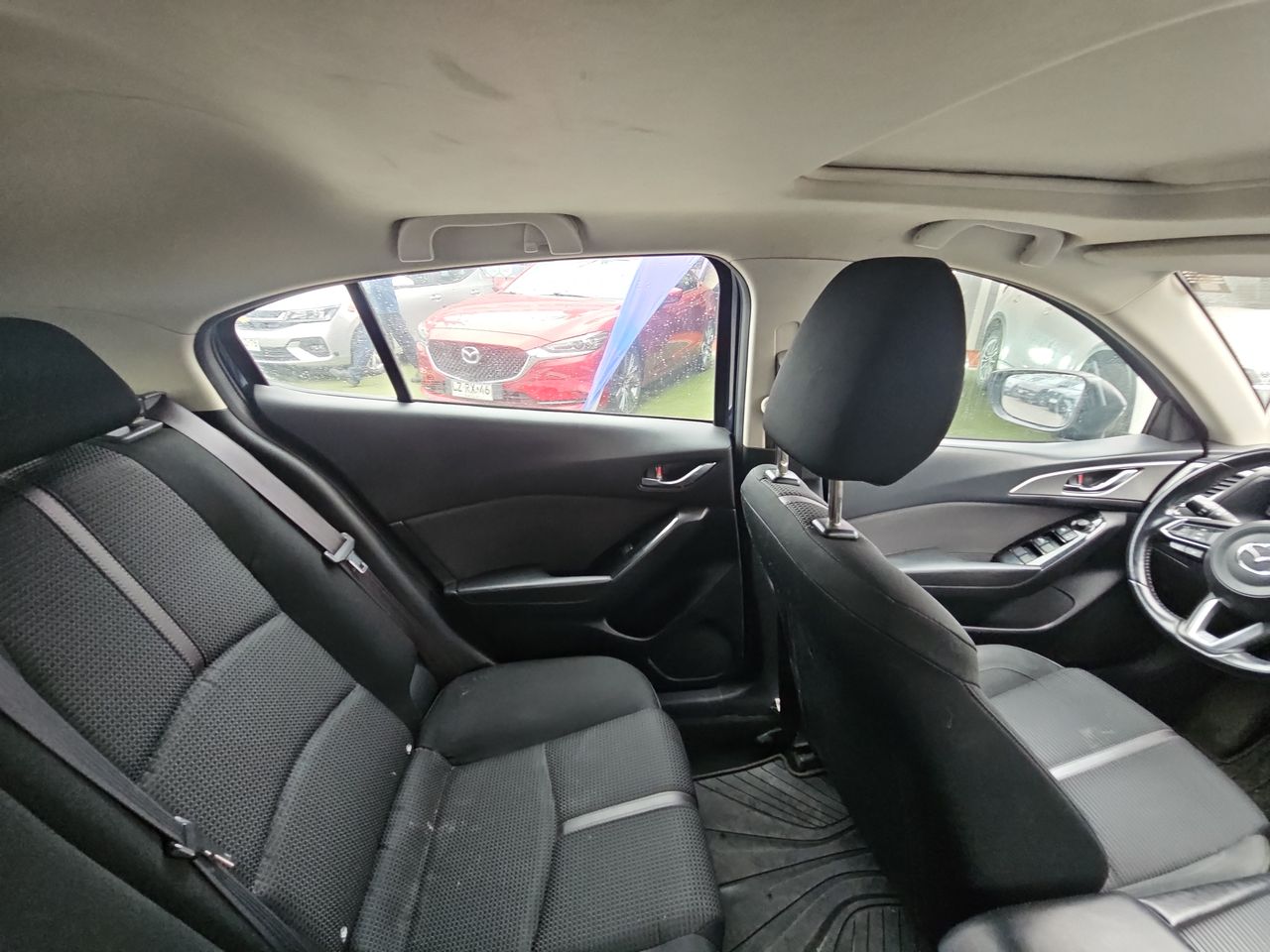 Mazda 3 New 3 Hb 2.0 Aut. 2018 Usado en Usados de Primera - Sergio Escobar