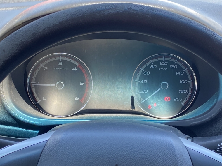 Mitsubishi L200 L200 D/c 2.4 Katana Cr 4x2 2021 Usado en Rosselot Usados