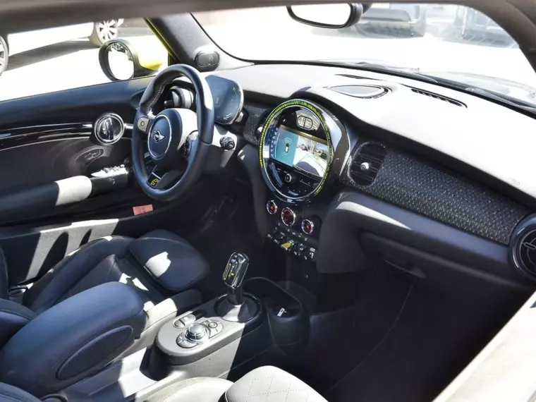 Mini Cooper Se 2024 Usado Usado en BMW Premium Selection Mini Cooper Se 2024 Usado Usado en BMW Premium Selection