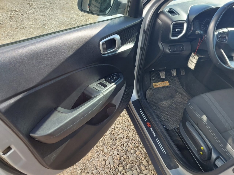 Hyundai Venue 1.6 Qx Value Mt 2022 Usado  Usado en Webautos.cl