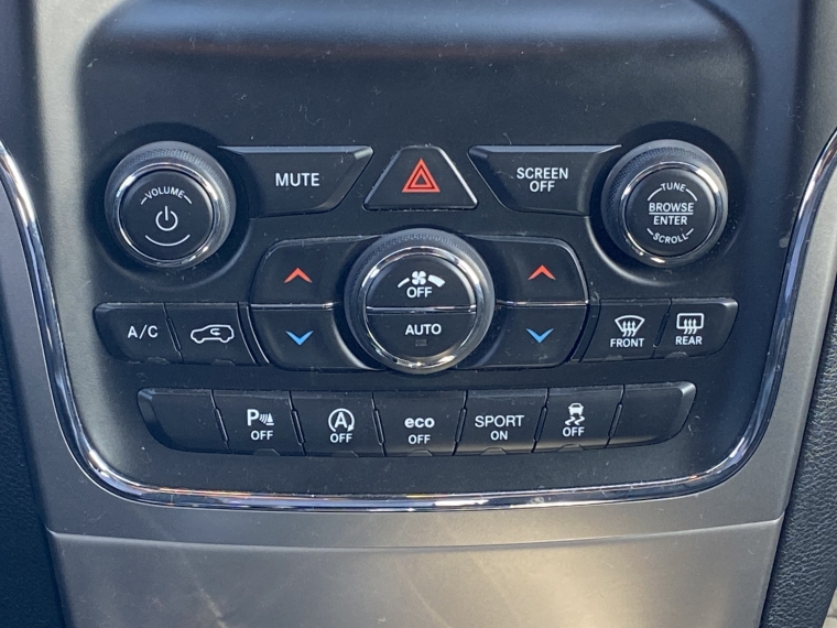 Jeep Grand cherokee laredo Grand Cherokee Laredo 3.6 2019 Usado en Rosselot Usados