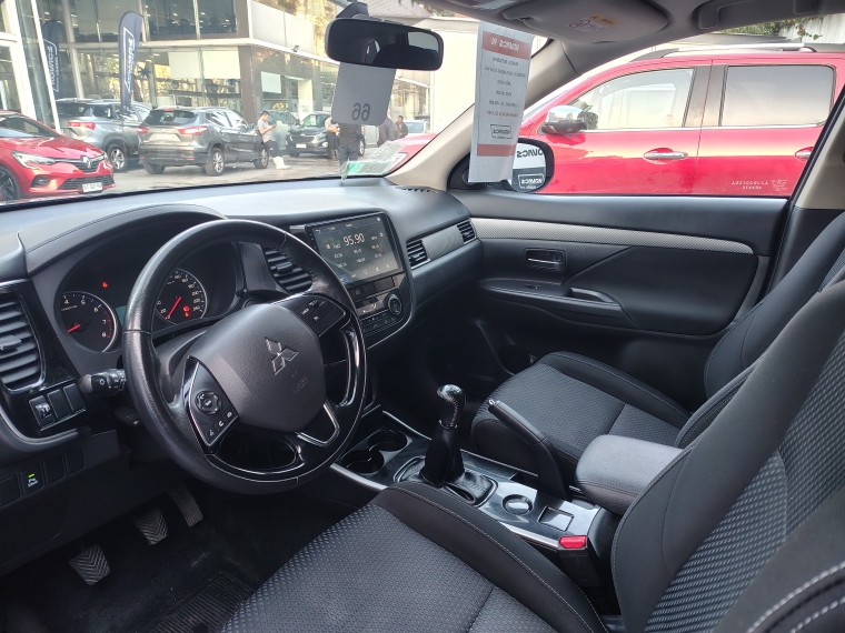 Mitsubishi Outlander 2.0 Mt 4x2 2018 Usado  Usado en Kovacs Usados
