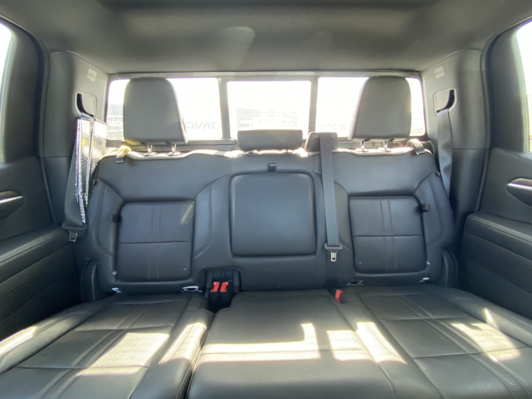 Chevrolet Silverado 3.0 Td High Country At 4x4 Diesel 2023 Usado  Usado en Kovacs Usados