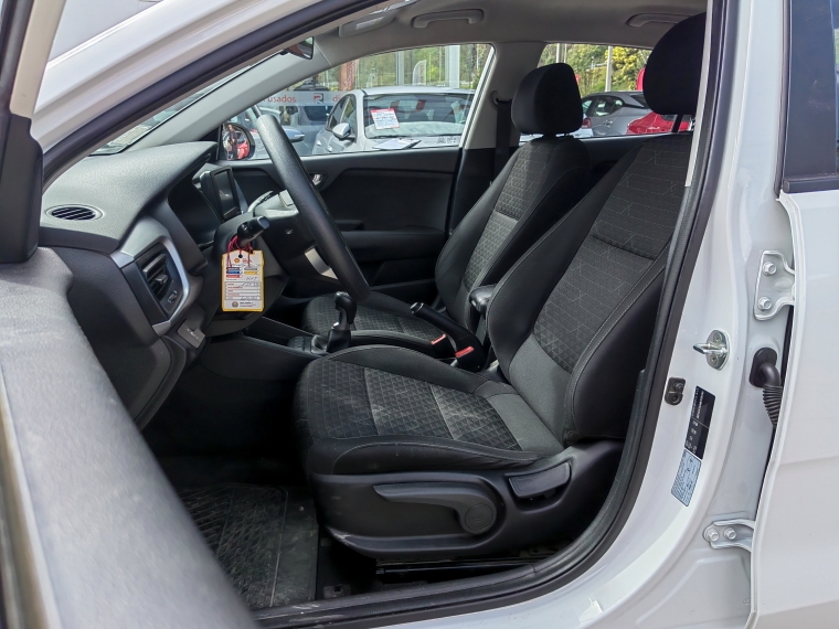 Kia Rio 4 Rio 4 Sedan 1.4 2021 Usado en Rosselot Usados