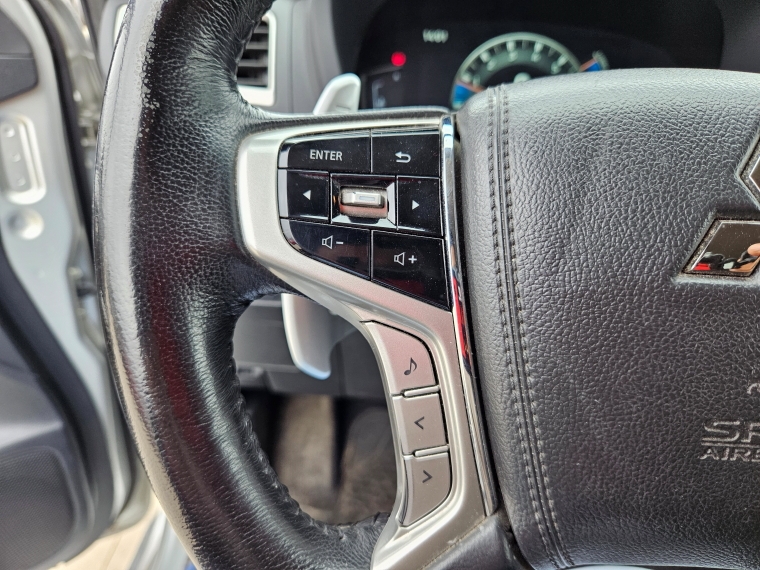 Mitsubishi Montero sport New Montero Sport 3.0 2wd At Euro 6 2024 Usado en Rosselot Usados