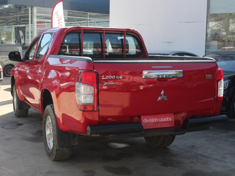 Mitsubishi L200 L200 D/c 2.4 Katana Crt 4x4 Special Pack 2021 Usado en Rosselot Usados