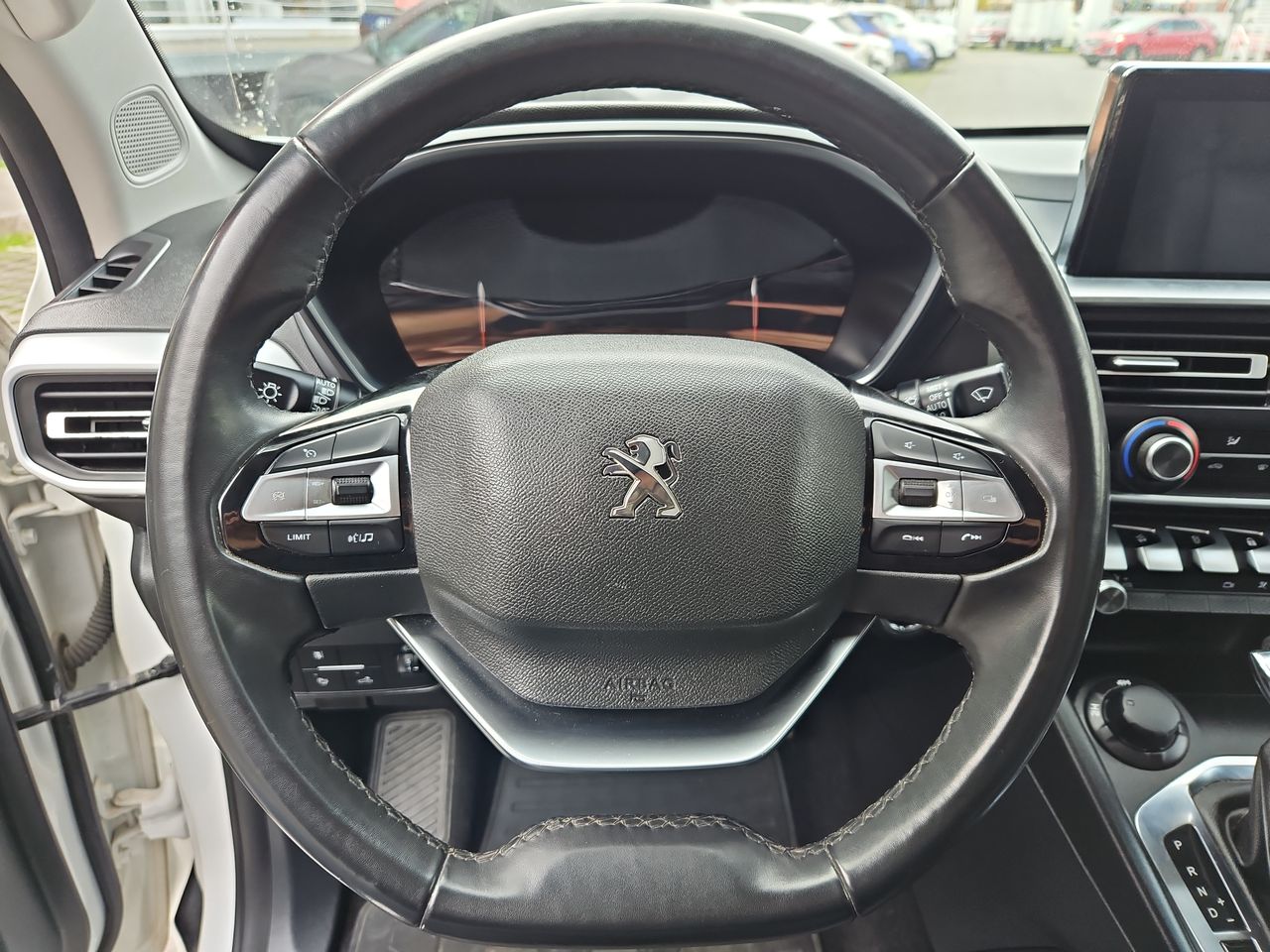 Peugeot Landtrek Landtrek Bluehdi 4x4 2.2 Aut 2024 Usado en Usados de Primera - Sergio Escobar