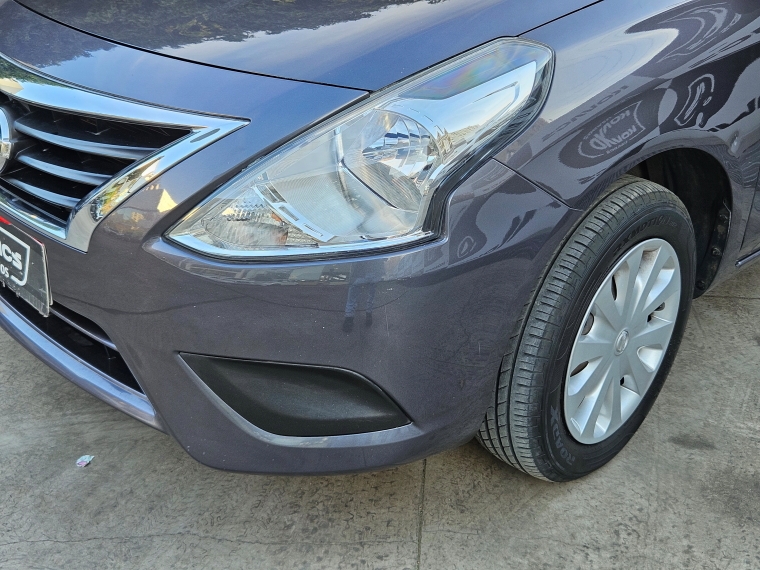 Nissan Versa 1.6  Sense  Mt 2021 Usado  Usado en Kovacs Usados
