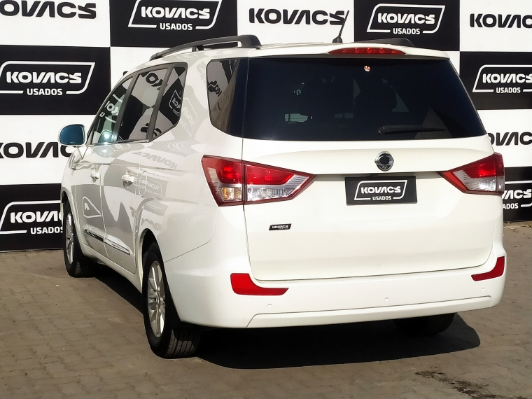Ssangyong Stavic 2.0 Rd 301 Std Mt Diesel 2019 Usado  Usado en Kovacs Usados