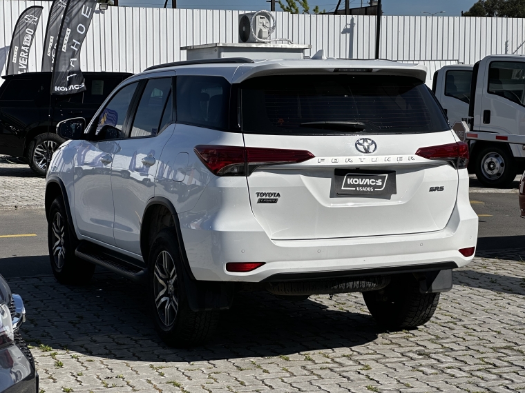 Toyota Fortuner 2.7 Sr5 At 2022 Usado  Usado en Kovacs Usados