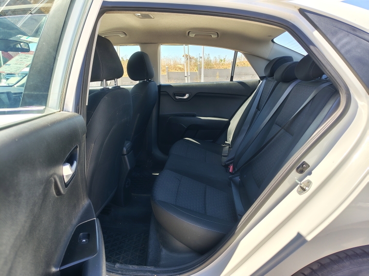 Kia Rio 4 Rio 4 Lx 1.4 2019 Usado en Rosselot Usados