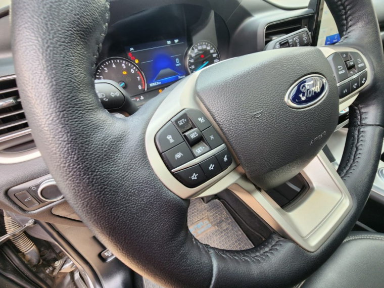 Ford Explorer Xlt 4x2 2022 Usado  Usado en Webautos.cl
