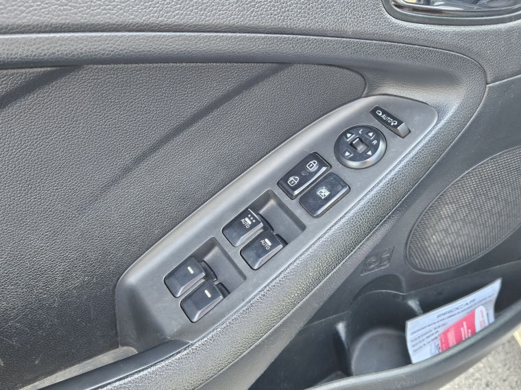 Kia Cerato 1.6 Sx Ac Dab Abs Mt 2018 Usado  Usado en Kovacs Usados