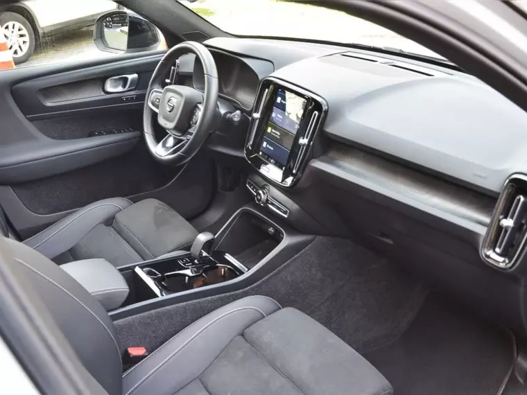 Volvo Xc40 P6 Recharge 2024 Usado Usado en Webautos.cl Volvo Xc40 P6 Recharge 2024 Usado Usado en Webautos.cl