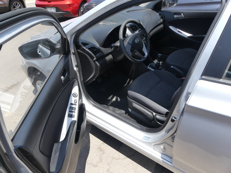 Hyundai Accent 1.4 2017 Usado  Usado en Webautos.cl