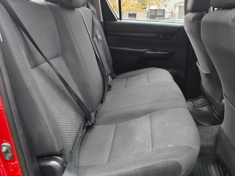 TOYOTA HILUX DX 4X2  2.4 - imagen 14