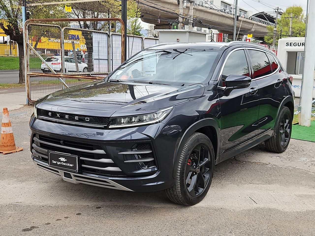 EXEED LX LX UNLTD 1.5 AUT - 2023