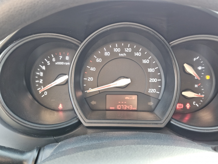 Kia Rio 4 Ex Mt 1.4 2015 Usado Usado en Kovacs Usados Kia Rio 4 Ex Mt 1.4 2015 Usado Usado en Kovacs Usados