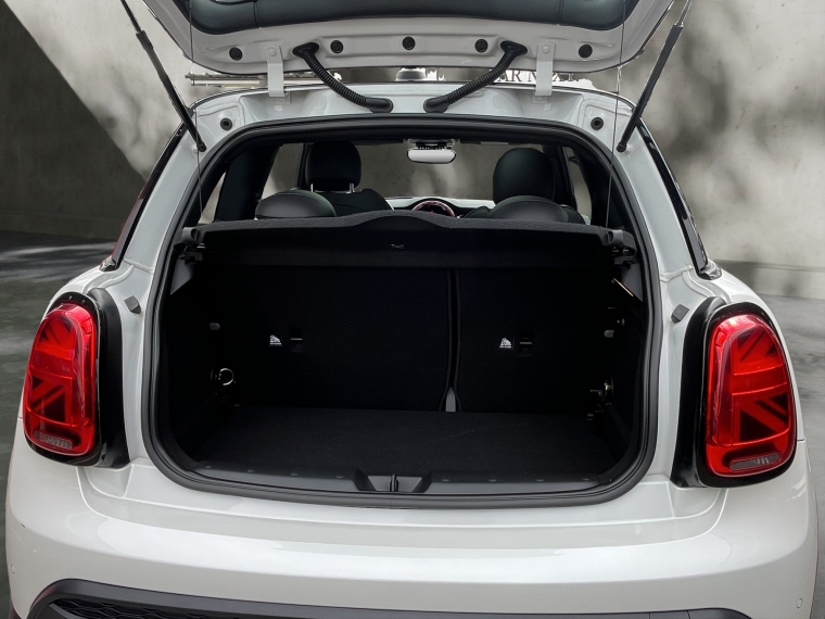 Mini Cooper S Hb 3p 2.0 Aut 2024 Usado  Usado en BMW Premium Selection