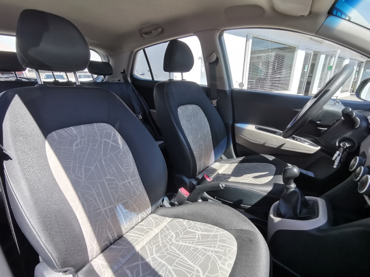 Hyundai Grand i10 Sdn Mt Gls 2ab Ac Abs Pe 2016 Usado  Usado en Kovacs Usados