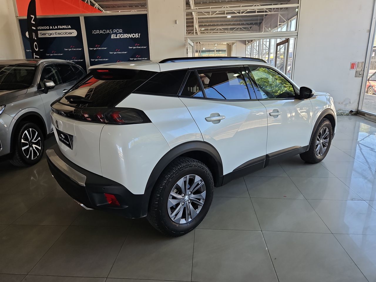 Peugeot 2008 2008 Active 1.2 2021 Usado en Usados de Primera - Sergio Escobar