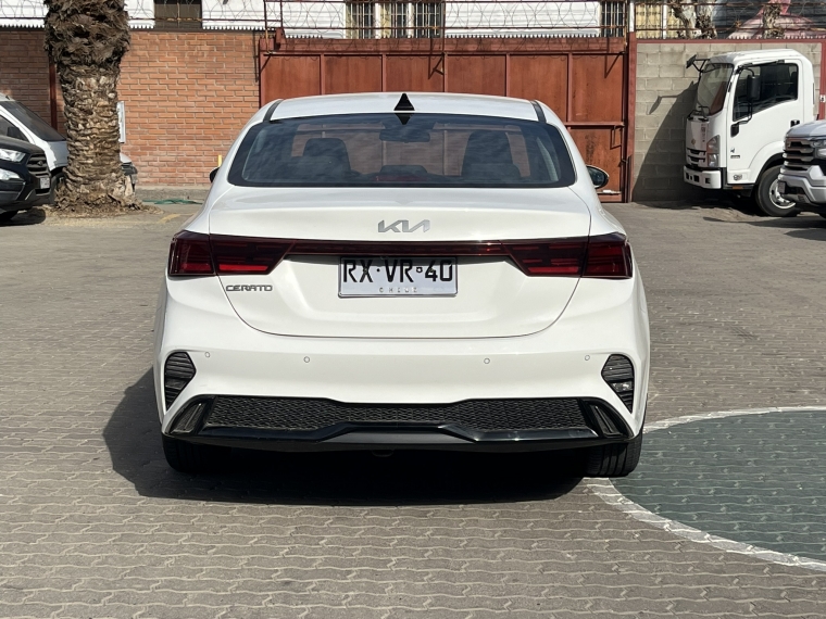 Kia Cerato Ex 1.6l 6at Full 2022 Usado  Usado en Kovacs Usados