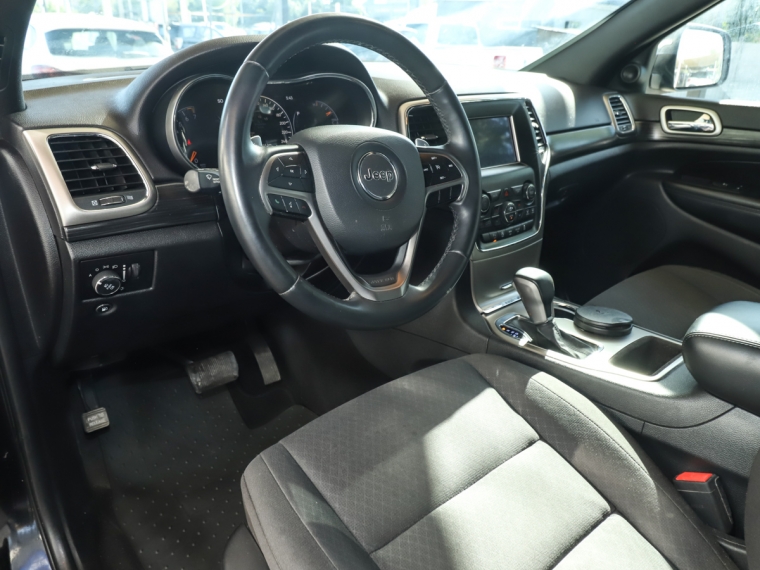 Jeep Grand cherokee Laredo 3.6  Aut 2020 Usado  Usado en Webautos.cl