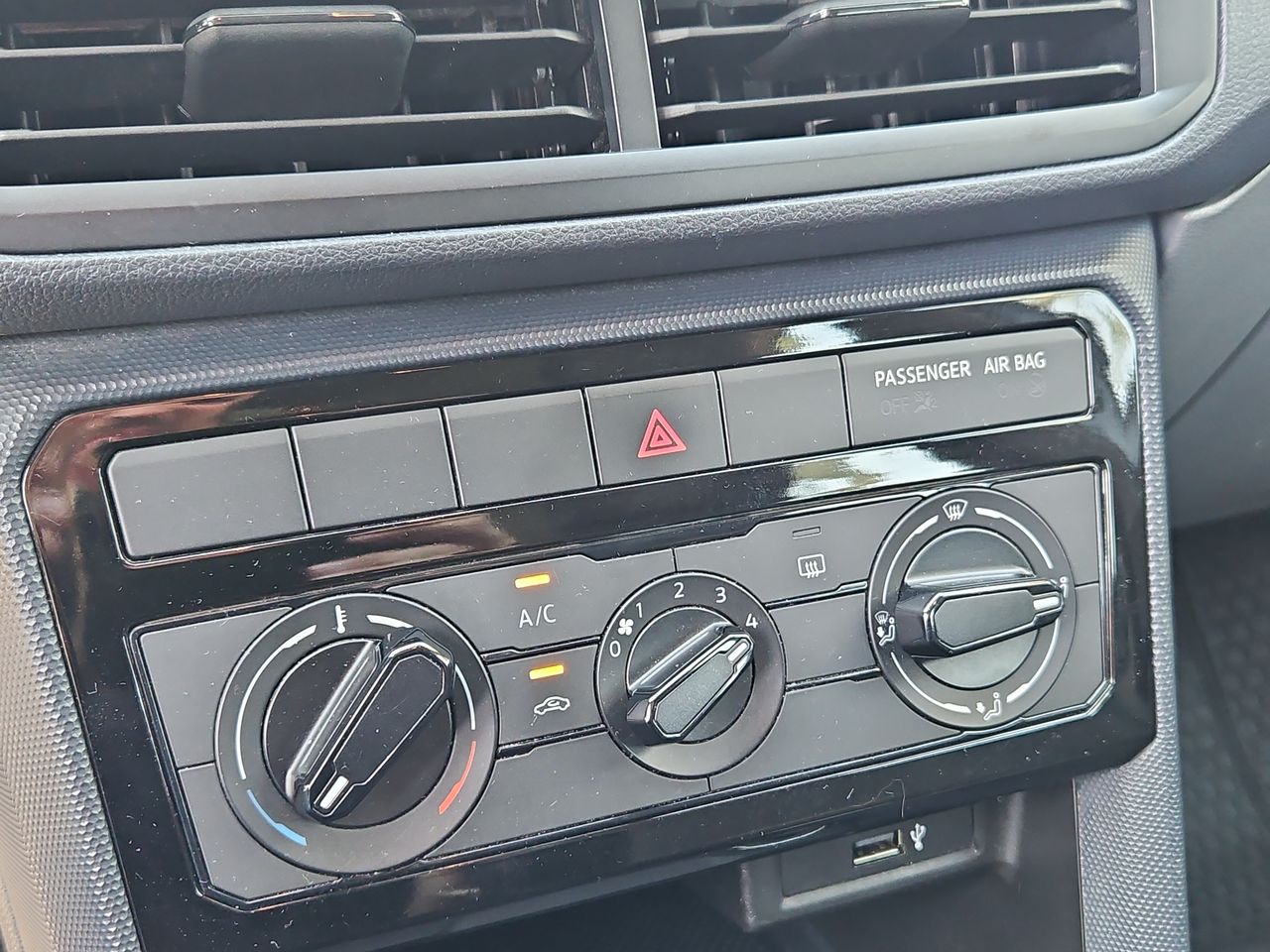 Volkswagen T-cross T Cross Tsi 1.0 2023 Usado en Usados de Primera - Sergio Escobar