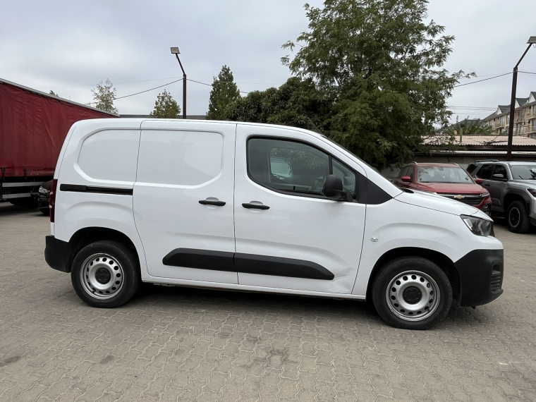 Peugeot Partner Partner Bluehdi 1.5 2024 Usado  Usado en Kovacs Usados