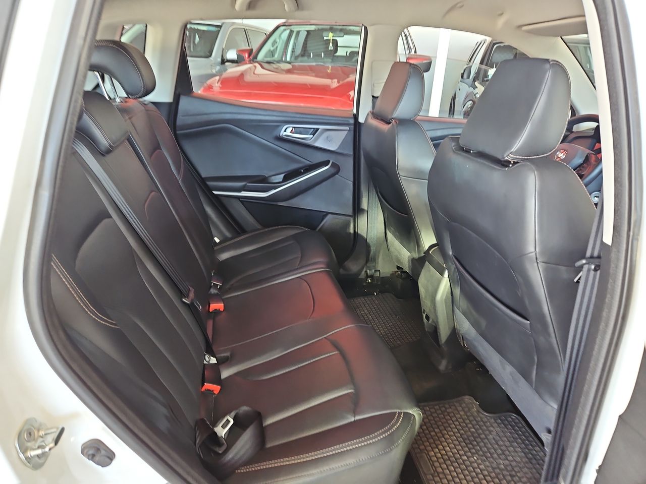 Changan Cs15 Cs15 Hb 4x2 1.5 2024 Usado en Usados de Primera - Sergio Escobar