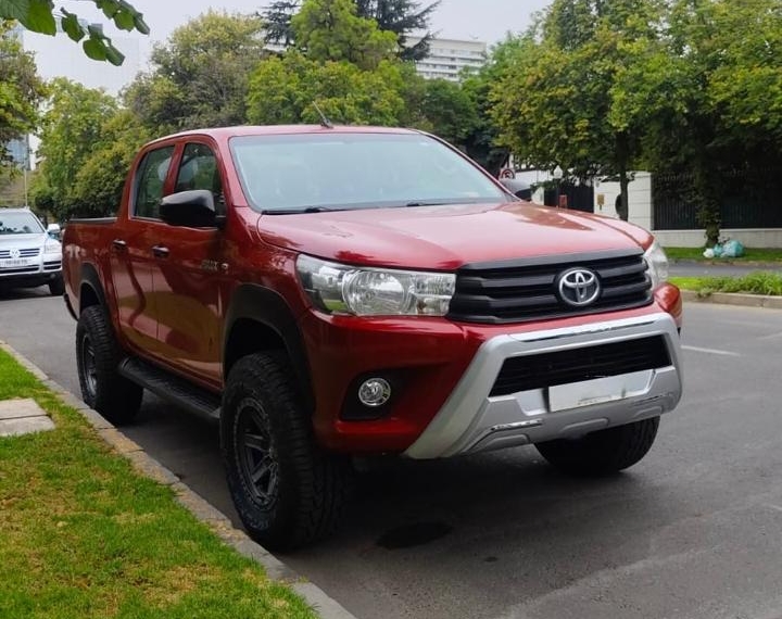 Toyota Hilux Dx 4x4 2.4 2022  Usado en GT Autos
