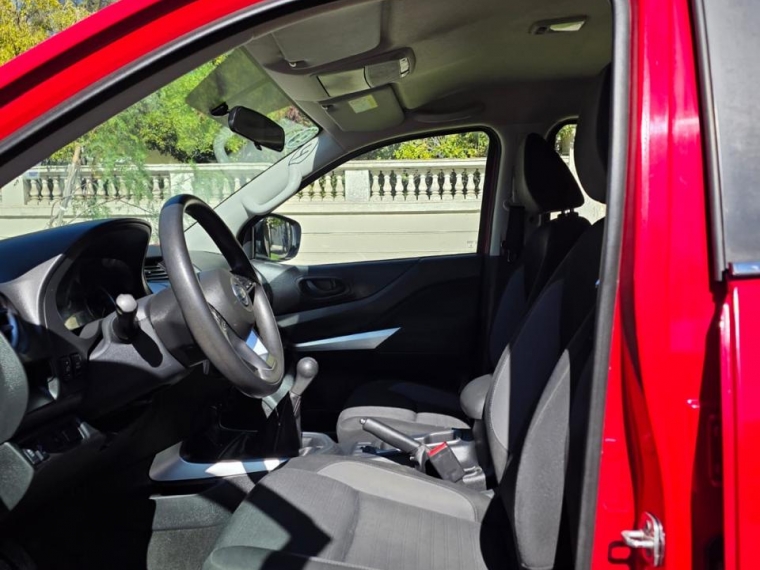 Nissan Navara 4x4 2.3 Mt 2022  Usado en Autos