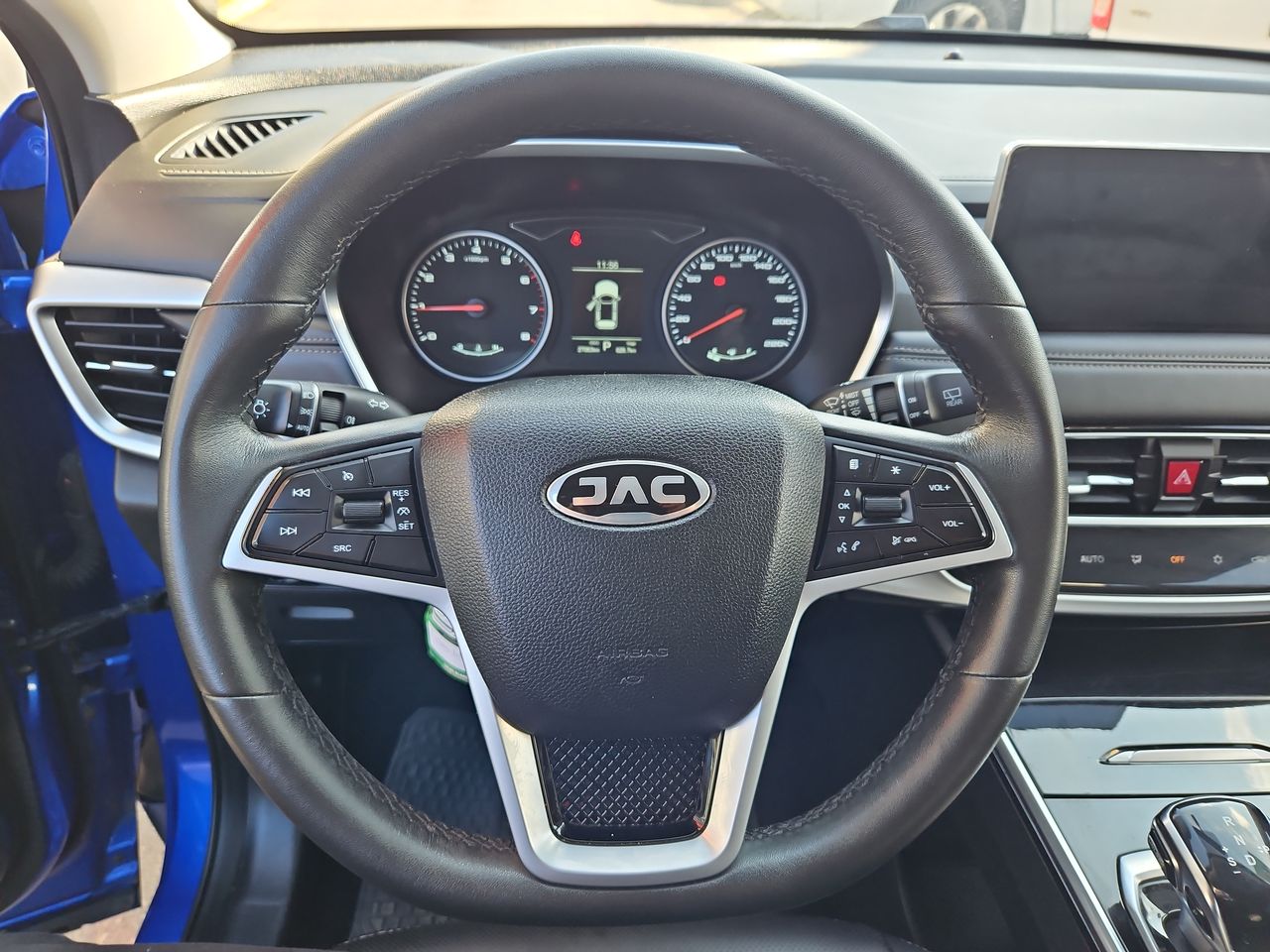 Jac Js8 Js8 Turbo Dct 1.5 Aut 2023 Usado en Usados de Primera - Sergio Escobar