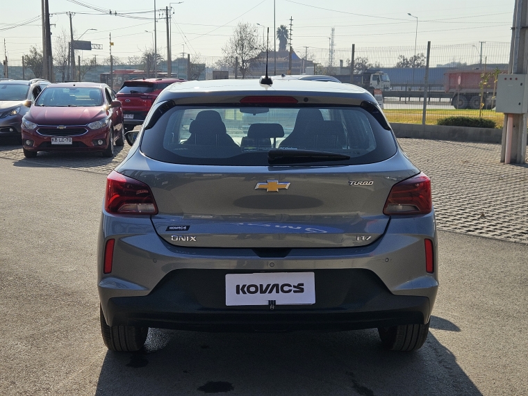 Chevrolet Onix 1.0 Hb Ltz P2 Mt 2022 Usado  Usado en Kovacs Usados