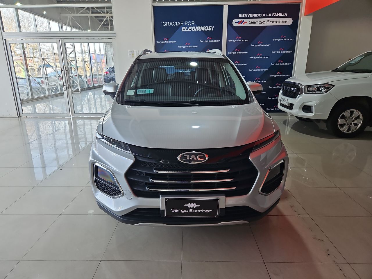 Jac Js3 Js3 Cvt 1.6 Aut 2023 Usado en Usados de Primera - Sergio Escobar