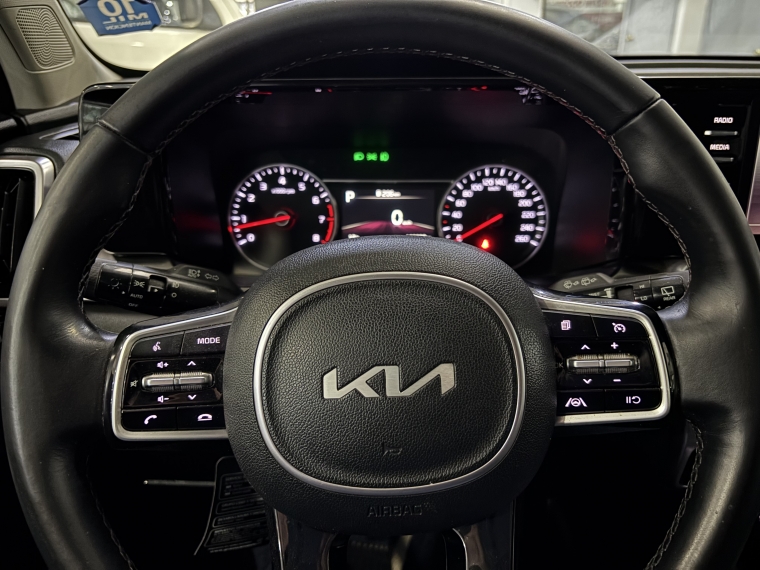Kia Sorento Ex 2.5 Gsl Aut 2wd 2023  Usado en Grass & Arueste