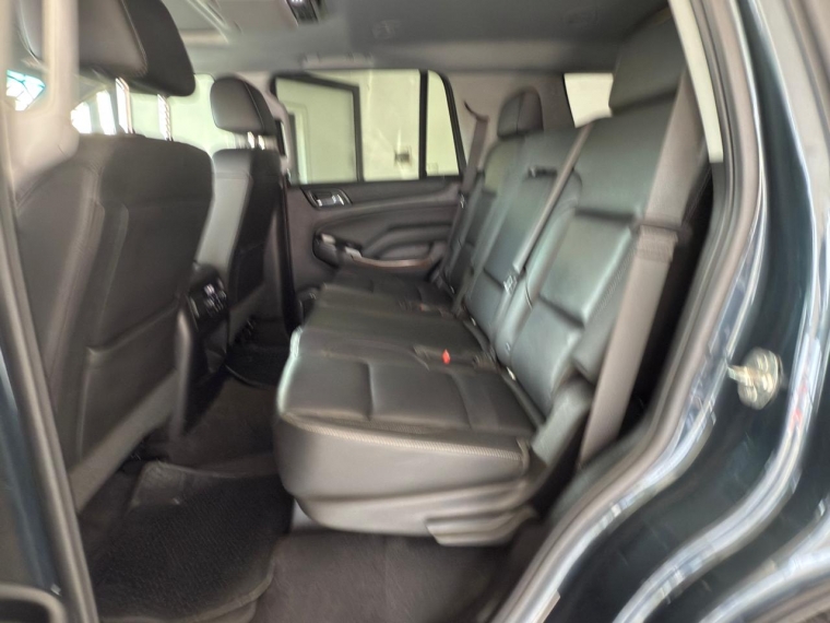 Chevrolet Tahoe Lt 5.3 Aut 4x4 2019 Usado en Automotriz Olea Flaño
