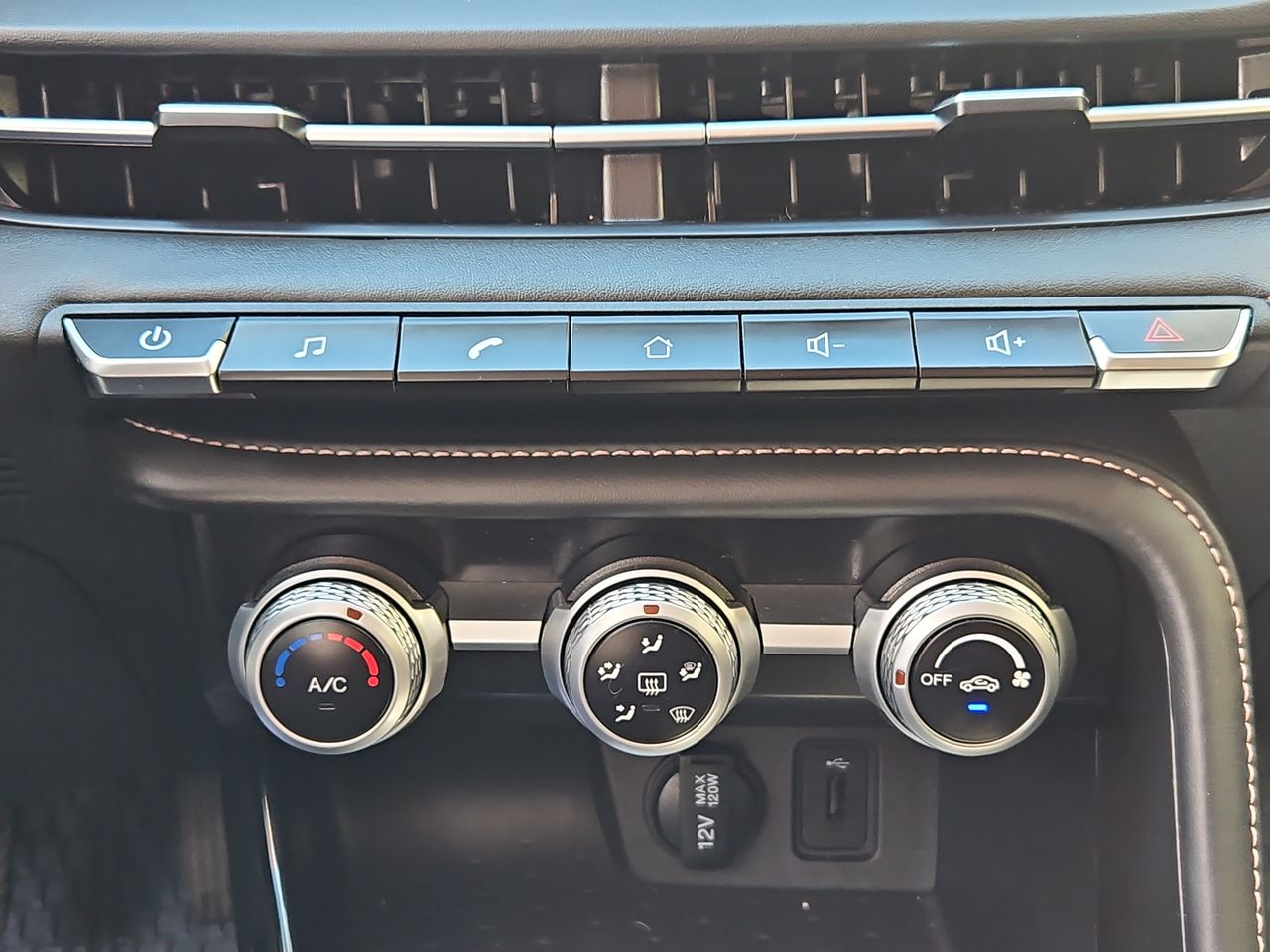 Changan Cs15 Cs15 Hb 4x2 1.5 2022 Usado en Usados de Primera - Sergio Escobar