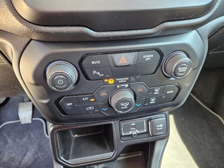 Jeep Renegade Renegade 1.8 2020 Usado en Rosselot Usados