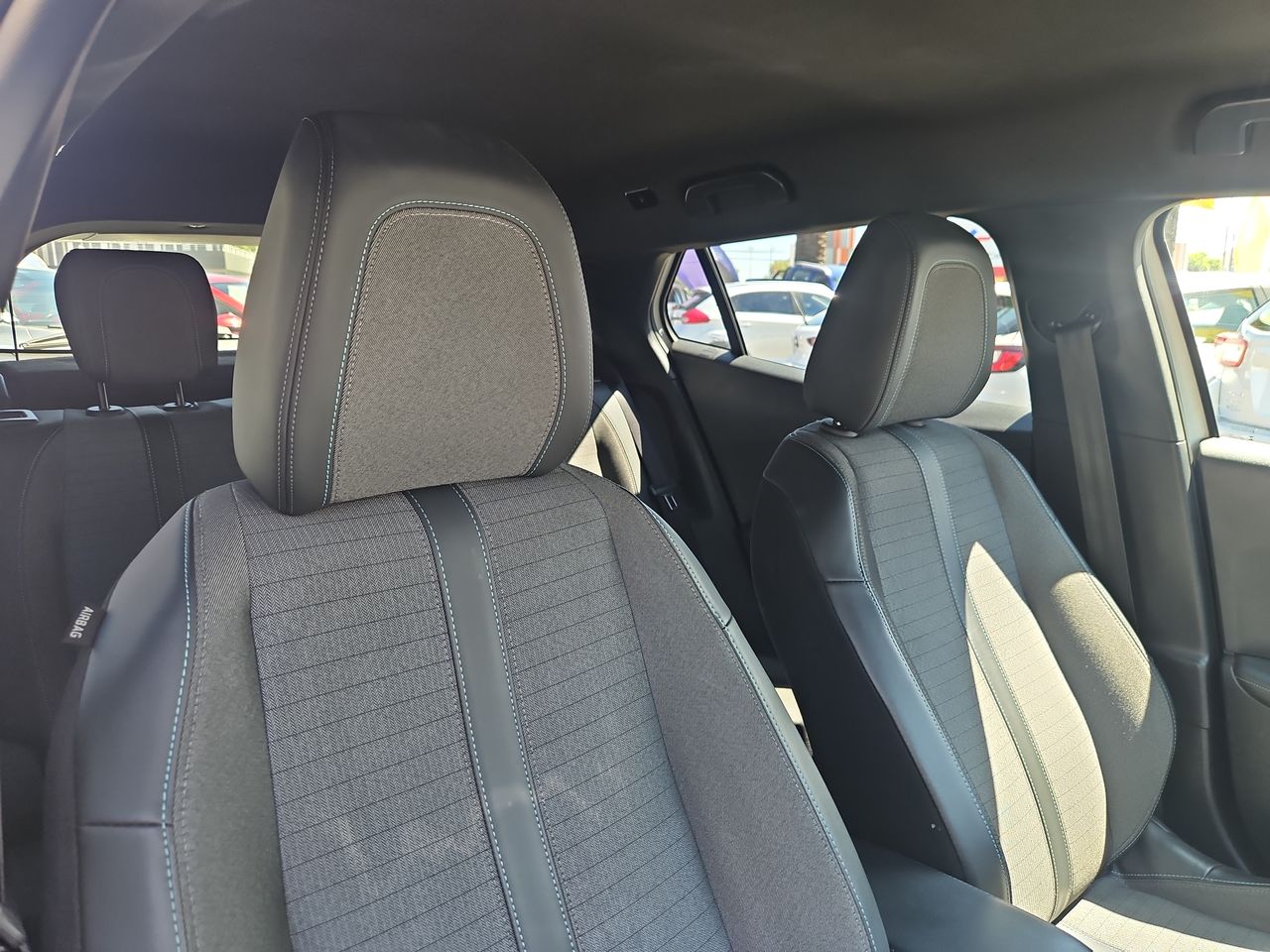 Peugeot 2008 2008 Blue Hdi 130 Eat8 1.5 Aut 2023 Usado Usado en Webautos.cl Peugeot 2008 2008 Blue Hdi 130 Eat8 1.5 Aut 2023 Usado Usado en Webautos.cl