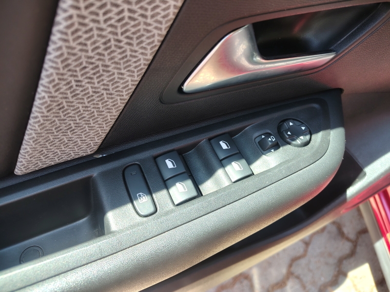 Citroen C-4 C4 Bluehdi 1.5 Aut 2025 Usado  Usado en Kovacs Usados