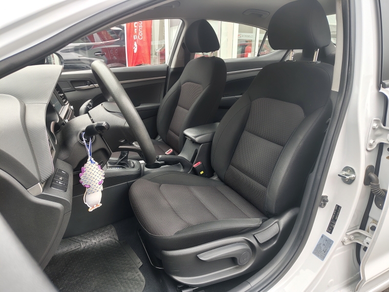 Hyundai Elantra Elantra Fl Gls 2.0 2021 Usado en Rosselot Usados