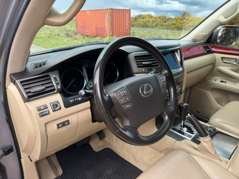 Lexus Lx570 4x4 2009 Usado en G Autos Automotriz - G Autos