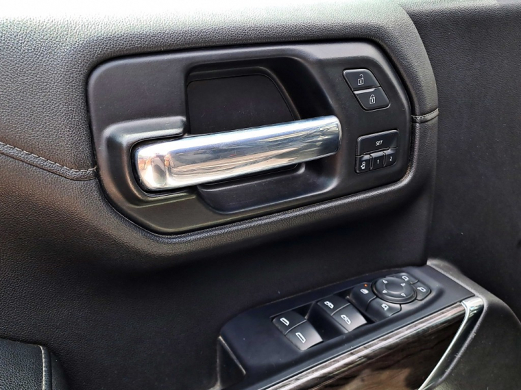 Chevrolet Silverado Ltz 4x4 5.3 At 2021 Usado  Usado en Webautos.cl