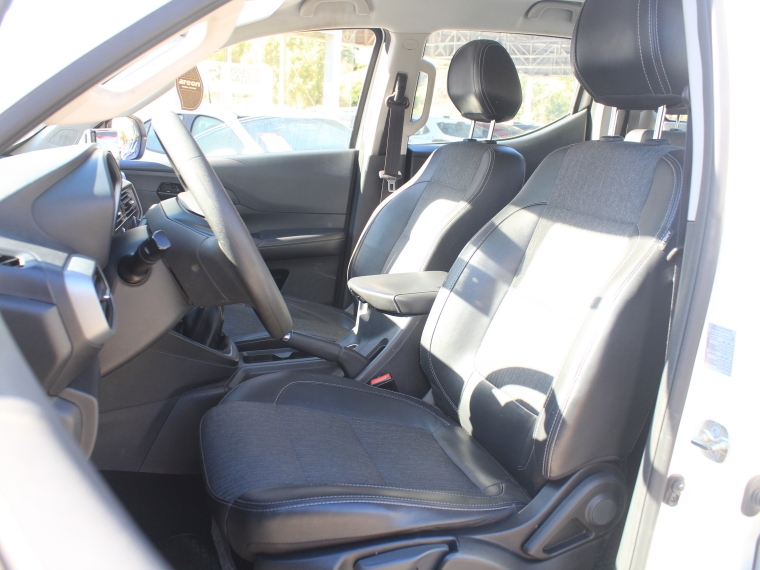 Peugeot Landtrek Landtrek Active Hdi 150 4x2 2023 Usado en Rosselot Usados