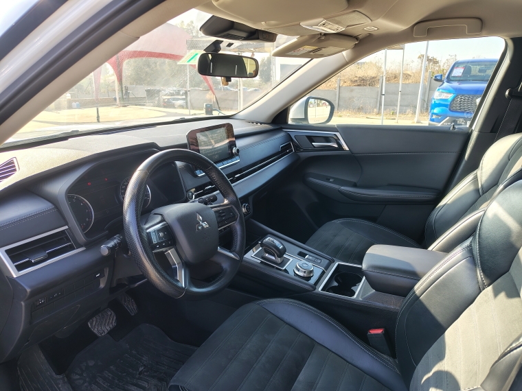 Mitsubishi Outlander New Outlander 4x2 At Glx 2.5 Mn Euro 6b 2024 Usado en Rosselot Usados