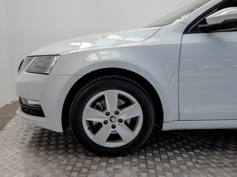 Skoda Octavia 1.4 Tsi Ambition Mt 2019 Usado  Usado en Pompeyo