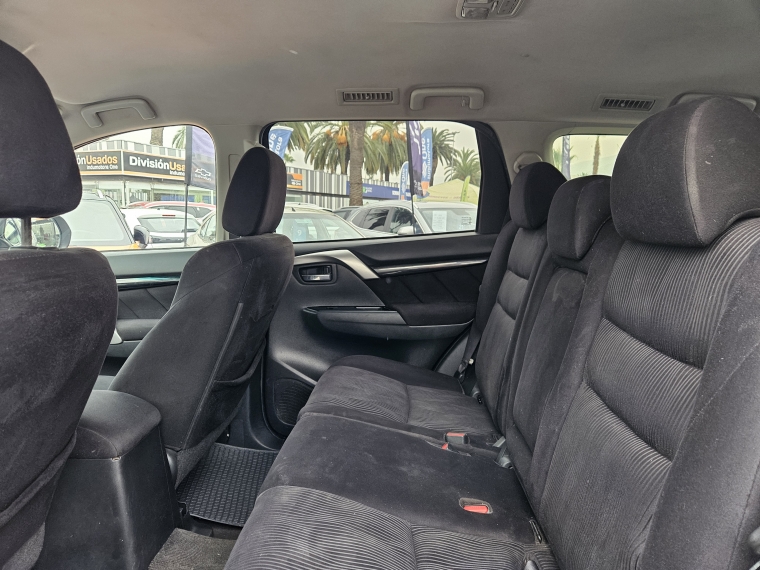 Mitsubishi Montero sport 2.4 Mt 4x2 Diesel 2017 Usado Usado en Kovacs Usados Mitsubishi Montero sport 2.4 Mt 4x2 Diesel 2017 Usado Usado en Kovacs Usados