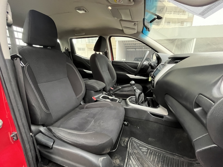 Nissan Np300 2.3 D Navara Dc Xe Mt 4x4 Diesel 2021 Usado  Usado en Kovacs Usados