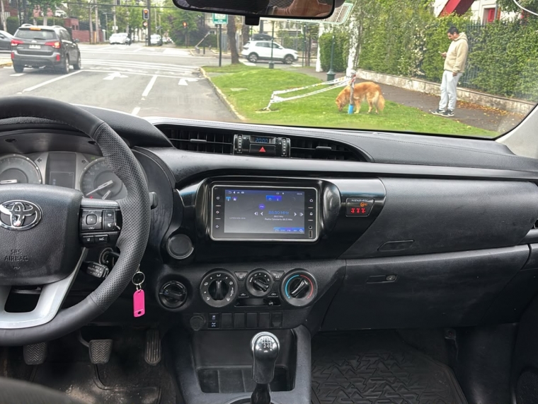 TOYOTA HILUX  Dcab DX 4x4 2.4cc - imagen 10